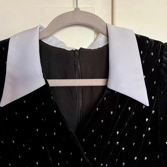 Black Velvet Wednesday‎ Dress Long Sleeves Witchy Size Medium - Picture 3 of 13